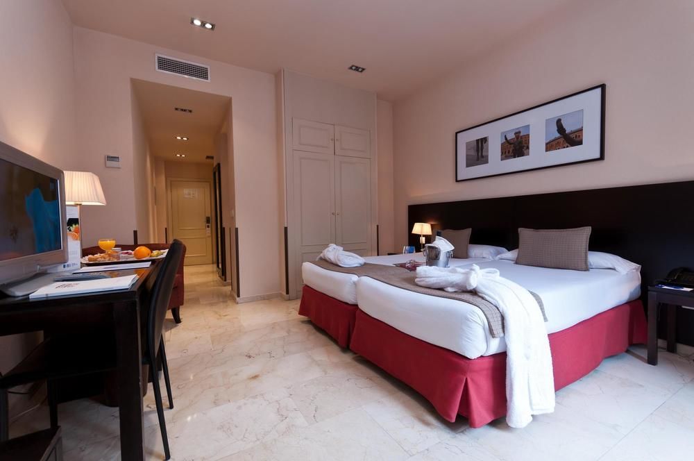 Exe Suites 33 Madrid Phòng bức ảnh